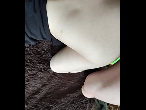 ❤️ Mtsikana waku Russia akubuula kunyumba kumatako part 2 Zogonana zapamwamba pa ife ☑